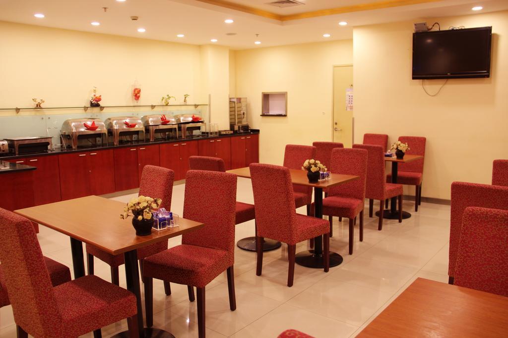 Hanting Express Kunming Yieryi Street Yunnan Normal University Branch Εξωτερικό φωτογραφία