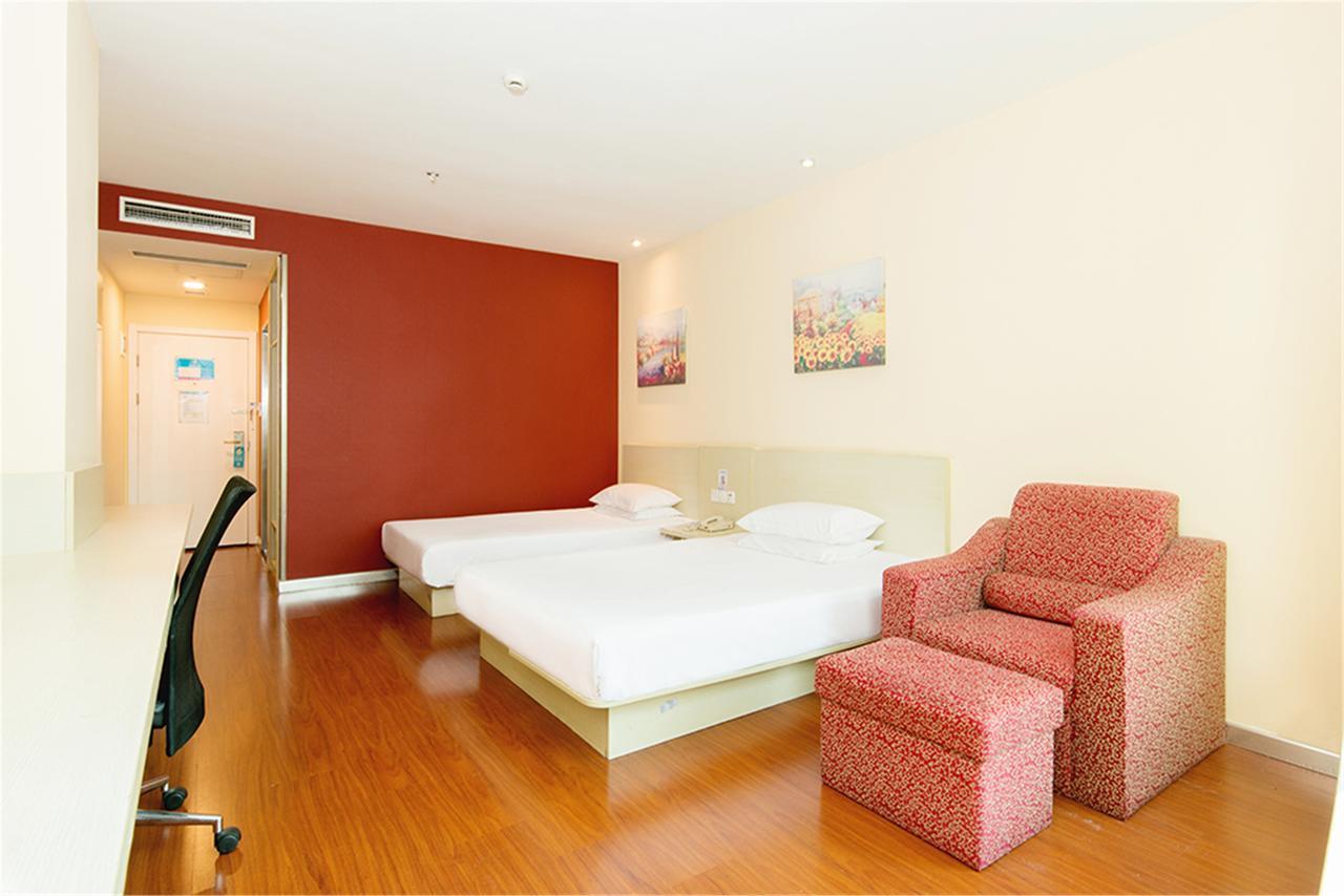 Hanting Express Kunming Yieryi Street Yunnan Normal University Branch Εξωτερικό φωτογραφία